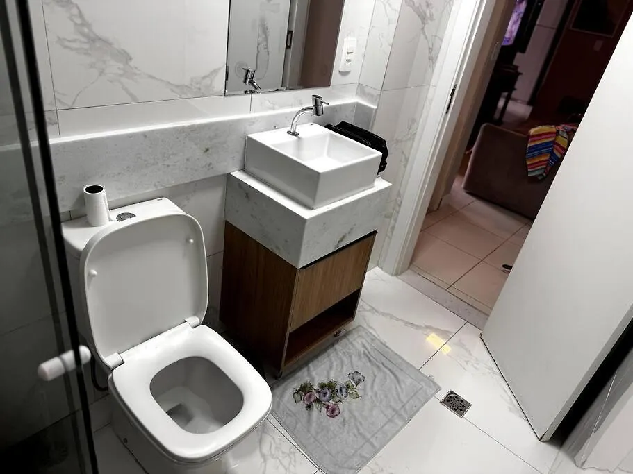 Lindo Apartamento Quadra Mar - Garagem Privada Balneário Camboriú