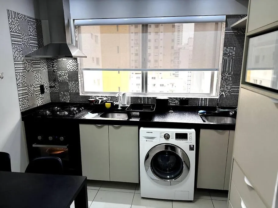 Lindo Apartamento Quadra Mar - Garagem Privada Balneário Camboriú