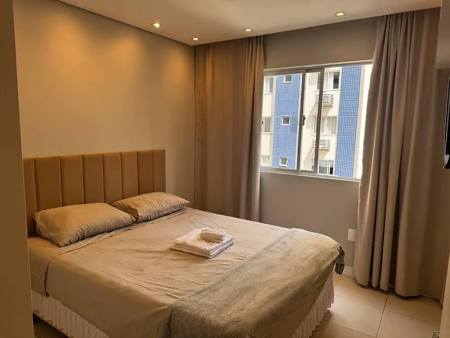 Balneário Camboriú Lindo Apartamento Quadra Mar - Garagem Privada